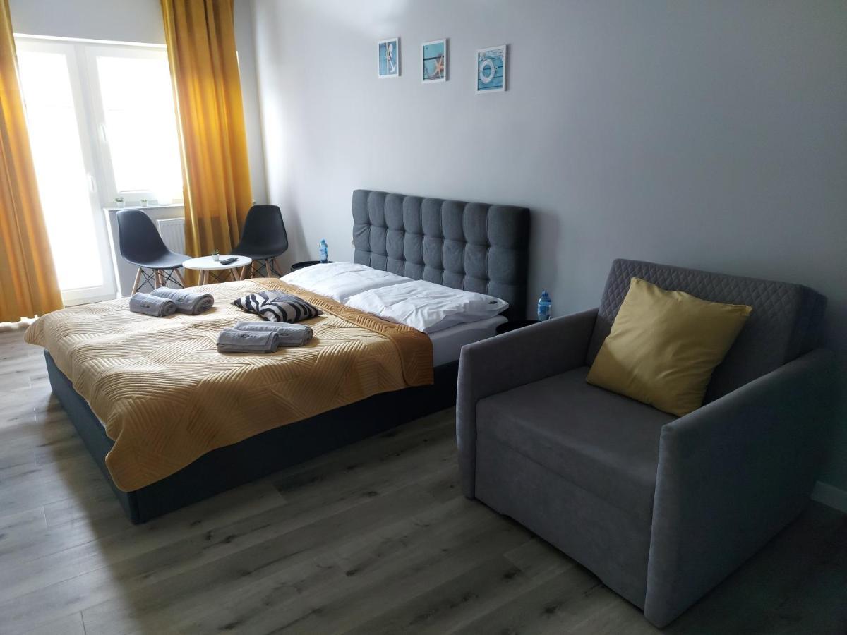 Apartamenty Z Tarasami "Mietowy Spokoj 15" "Romantyczna Szarosc 16" "Niebieska Elegancja 17" Maksymalnie Dla 6 Osob Pobierowo Eksteriør billede