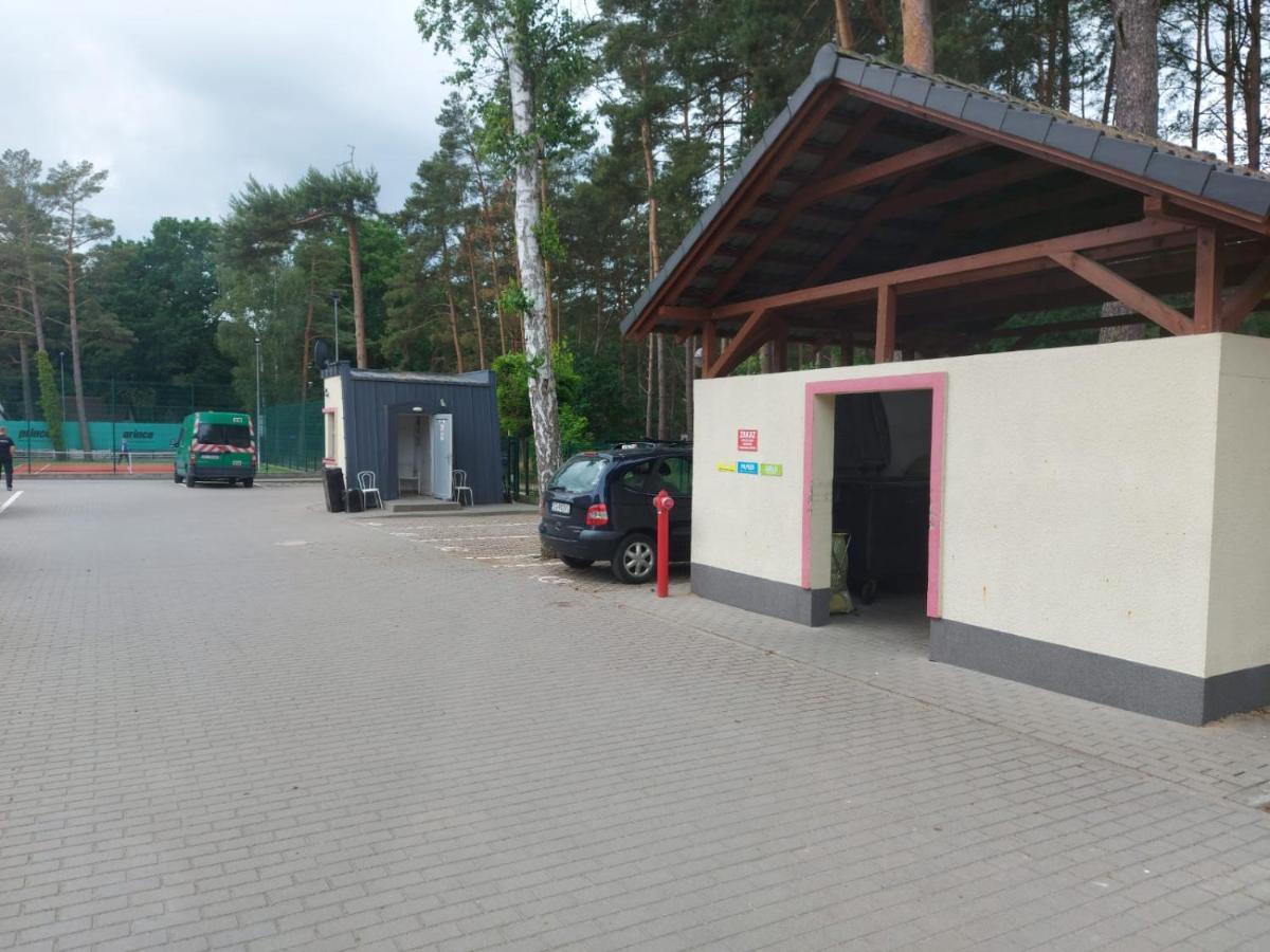 Apartamenty Z Tarasami "Mietowy Spokoj 15" "Romantyczna Szarosc 16" "Niebieska Elegancja 17" Maksymalnie Dla 6 Osob Pobierowo Eksteriør billede